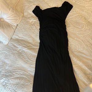 Black stretch maxi dress. Size XL.